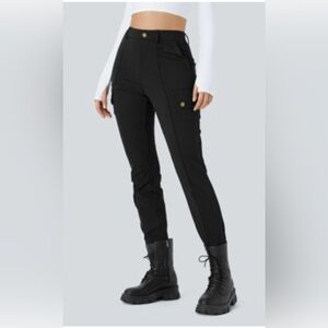 HALARA Black Women's Straight Leg Cargo Pants